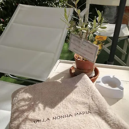 Nonna Maria 住宿加早餐酒店 卡斯特拉纳格罗泰